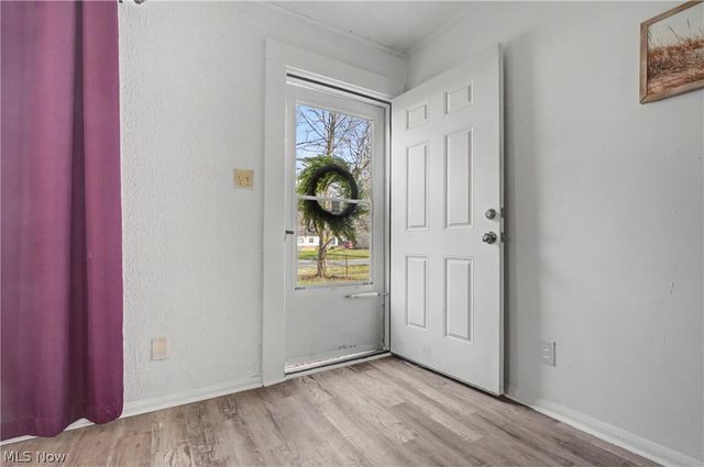 1276 Frederick Boulevard, Akron, OH 44320