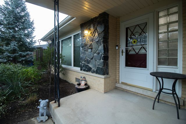 7202 Exner Road, Darien, IL 60561