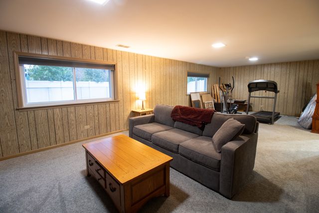 7202 Exner Road, Darien, IL 60561