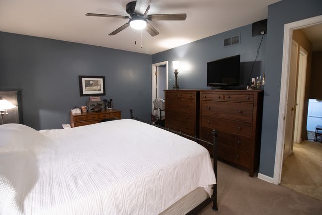 7202 Exner Road, Darien, IL 60561