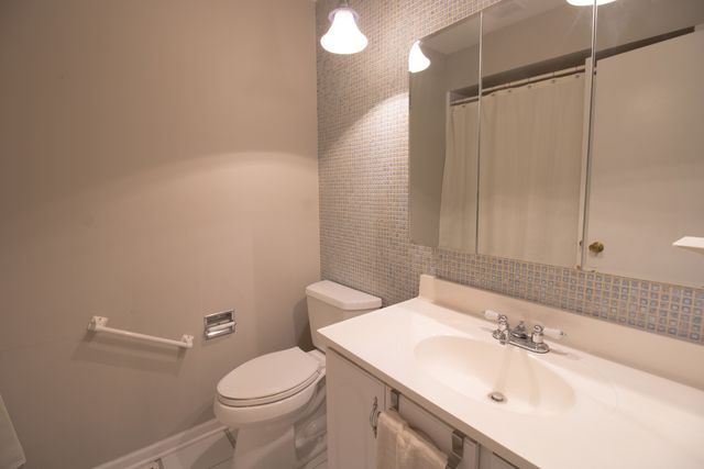 7202 Exner Road, Darien, IL 60561