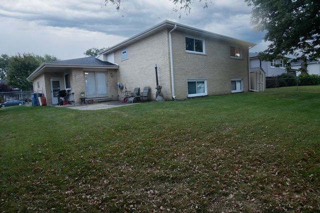 7202 Exner Road, Darien, IL 60561