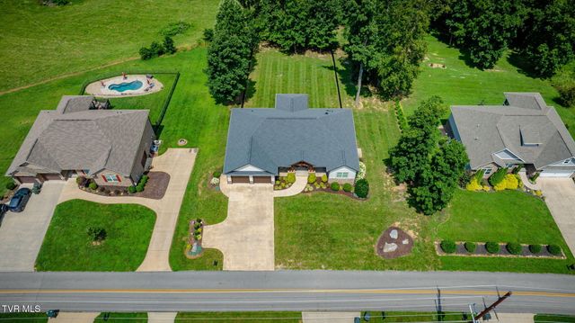 823 Hales Chapel Road, Johnson City, TN 37615