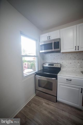 6515 N PARK AVE, Philadelphia, PA 19126