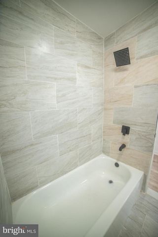 6515 N PARK AVE, Philadelphia, PA 19126