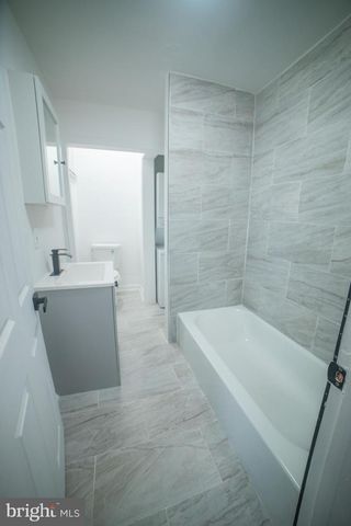 6515 N PARK AVE, Philadelphia, PA 19126