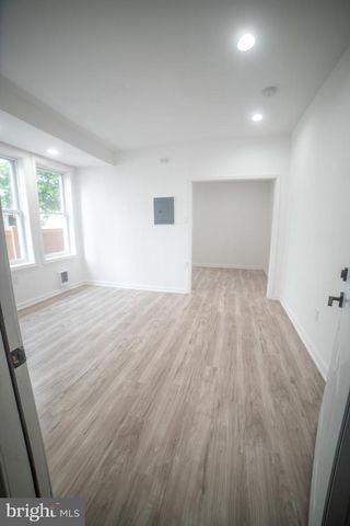 6515 N PARK AVE, Philadelphia, PA 19126