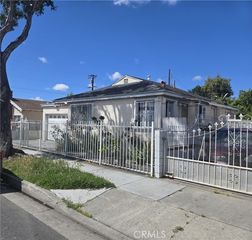 1117 N Santa Fe, Compton, CA 90221