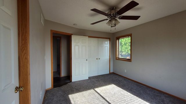 307 13th Avenue N, Princeton, MN 55371
