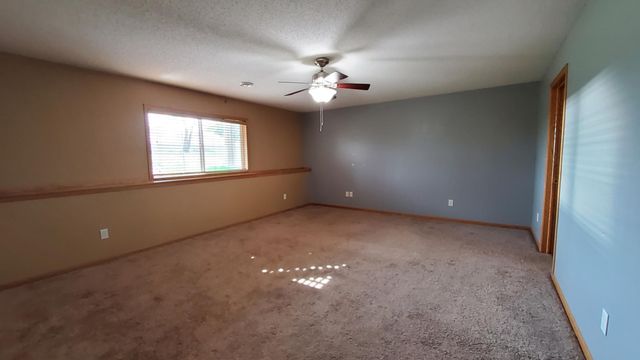 307 13th Avenue N, Princeton, MN 55371
