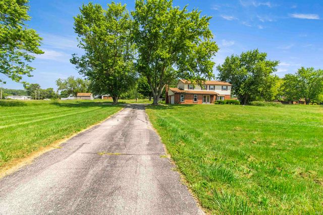 933 E Bocock Road, Marion, IN 46952