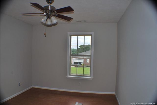 845 Log Cabin Road, Fayetteville, NC 28312