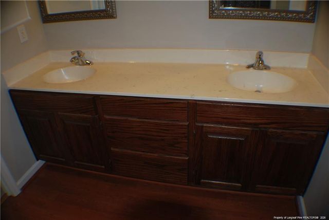 845 Log Cabin Road, Fayetteville, NC 28312