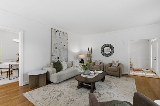 4106 Estes Rd, Nashville, TN 37215