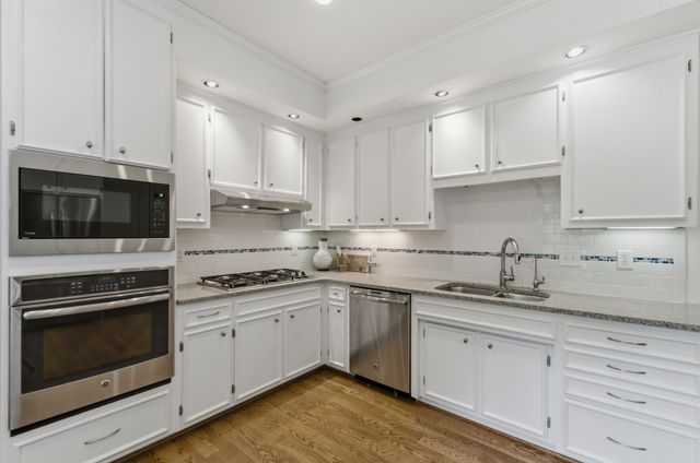 4106 Estes Rd, Nashville, TN 37215
