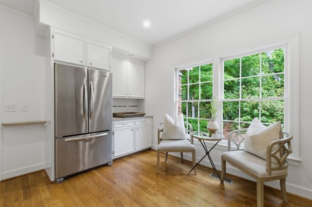 4106 Estes Rd, Nashville, TN 37215