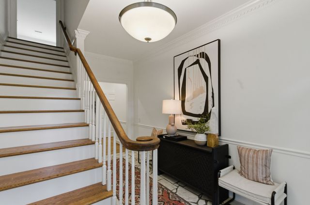 4106 Estes Rd, Nashville, TN 37215