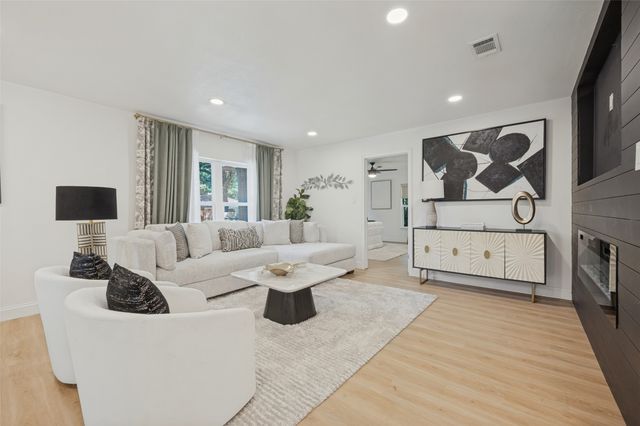 8619 Westglen Drive, Dallas, TX 75228