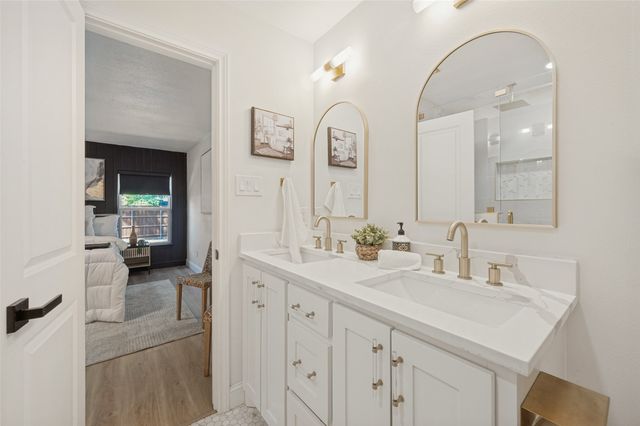 8619 Westglen Drive, Dallas, TX 75228