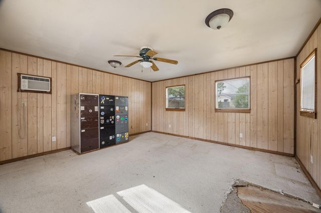 4802 Elm Street, Pearland, TX 77581