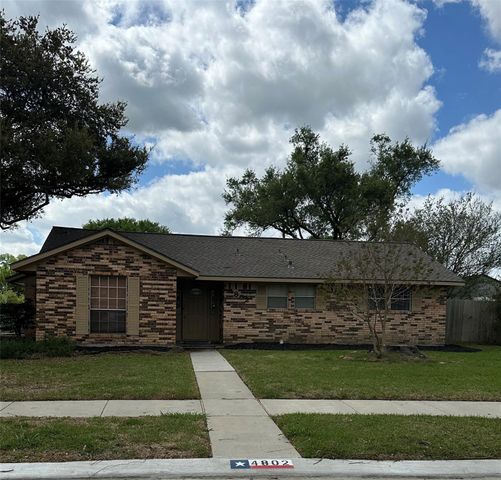 4802 Elm Street, Pearland, TX 77581