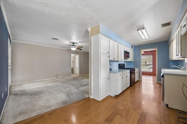 4802 Elm Street, Pearland, TX 77581