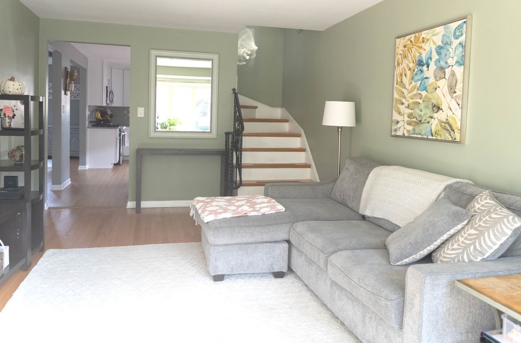 2846 W 101ST Street, Evergreen Park, IL 60805 — photo 3