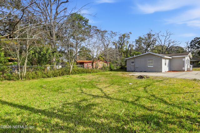 2002 St Clair Street, Jacksonville, FL 32254