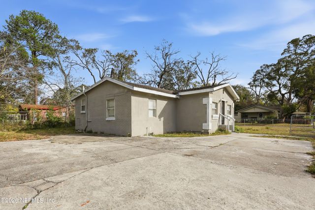 2002 St Clair Street, Jacksonville, FL 32254