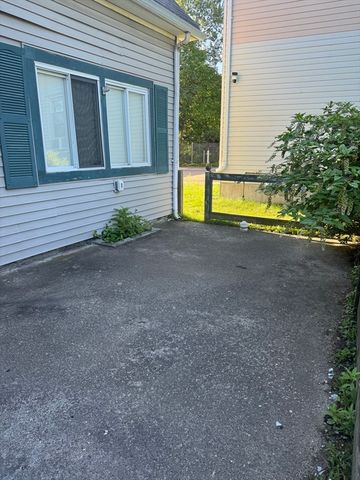 22 Mann Street, Attleboro, MA 02703