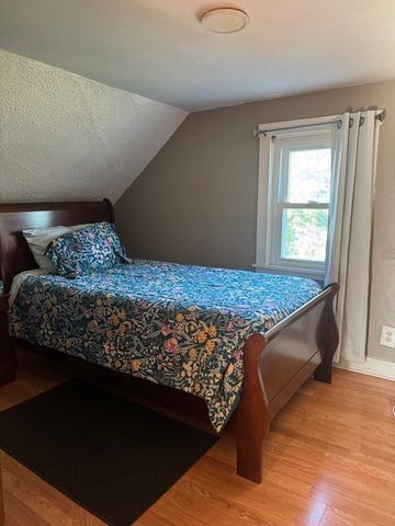 22 Mann Street, Attleboro, MA 02703