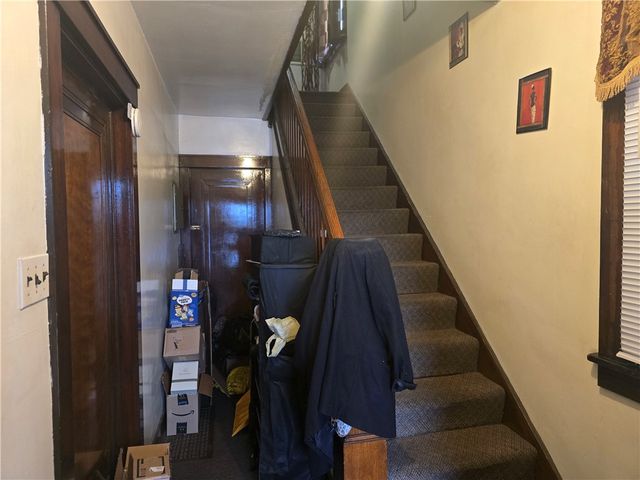 1029 Brownsville Rd, Carrick, PA 15210