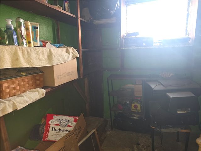 1029 Brownsville Rd, Carrick, PA 15210