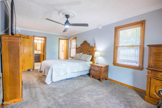255 Riverview Drive, Johnson City, TN 37601