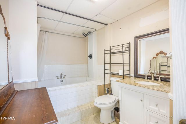 255 Riverview Drive, Johnson City, TN 37601