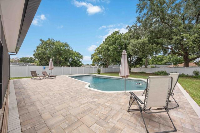 81 DUVAL ROAD, Winter Haven, FL 33884