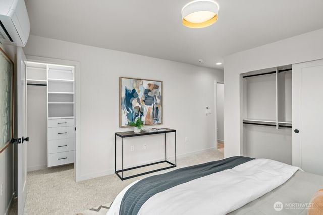 2509 N 42nd Street, Seattle, WA 98103