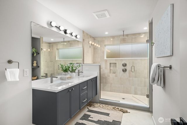 2509 N 42nd Street, Seattle, WA 98103