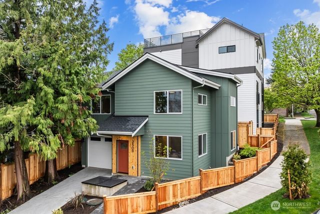 2509 N 42nd Street, Seattle, WA 98103