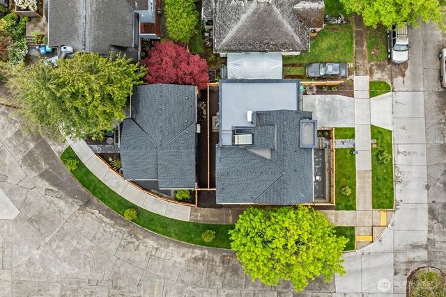 2509 N 42nd Street, Seattle, WA 98103
