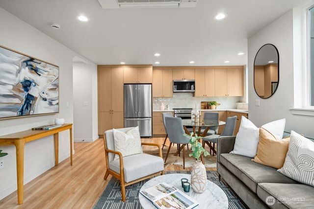 2509 N 42nd Street, Seattle, WA 98103