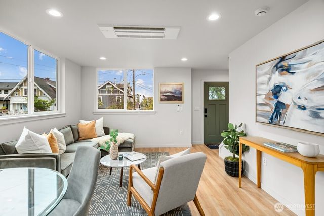 2509 N 42nd Street, Seattle, WA 98103