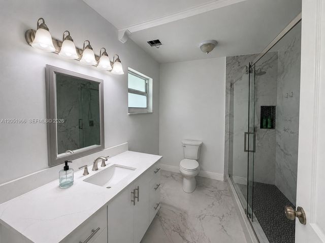 520 SW 167th Ter, Weston, FL 33326