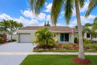 520 SW 167th Ter, Weston, FL 33326