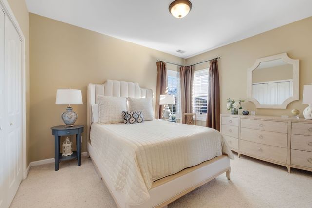 1113 Claire Ct, Gallatin, TN 37066