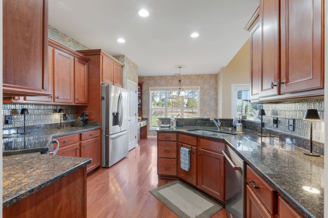 1113 Claire Ct, Gallatin, TN 37066