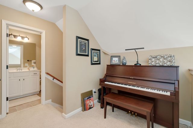 1113 Claire Ct, Gallatin, TN 37066