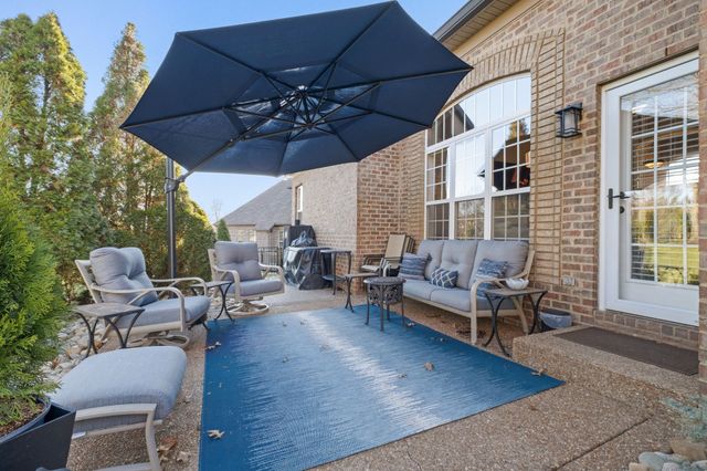 1113 Claire Ct, Gallatin, TN 37066