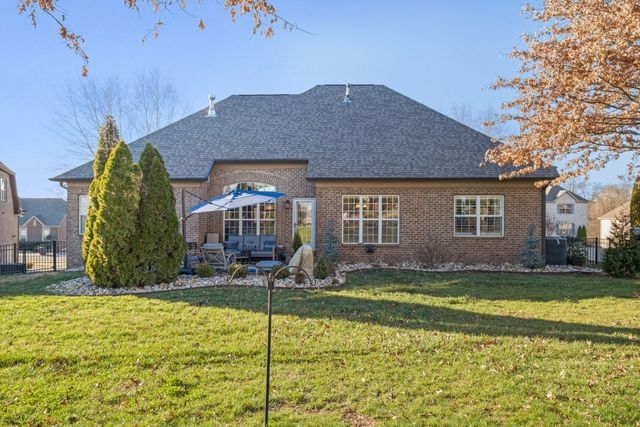 1113 Claire Ct, Gallatin, TN 37066