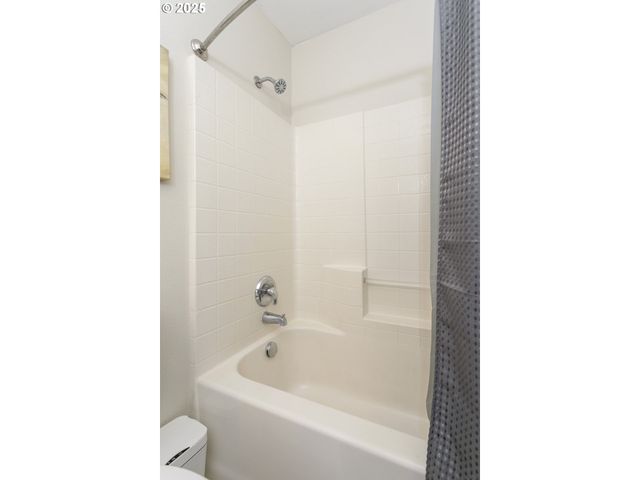 2206 Ne 177TH Ave, Vancouver, WA 98684